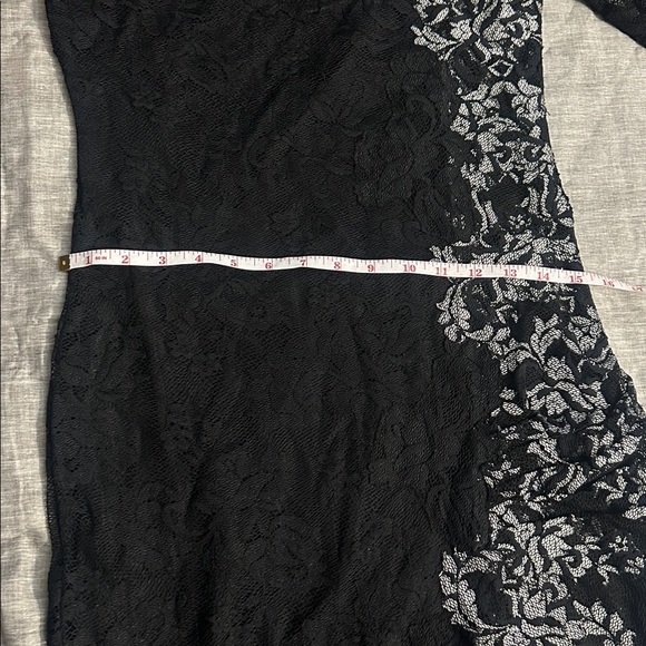 OLVI'S Elegant Black Lace Dress - Picture 10 of 12